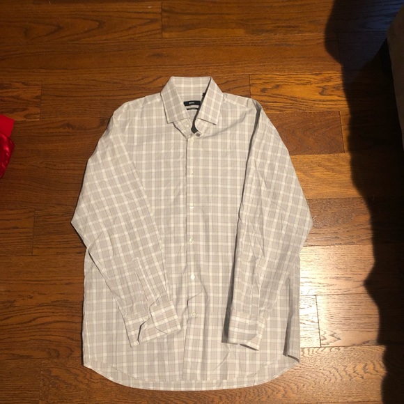 Hugo Boss Other - Hugo Boss Men’s Dress Shirt Size 16.5/32,33